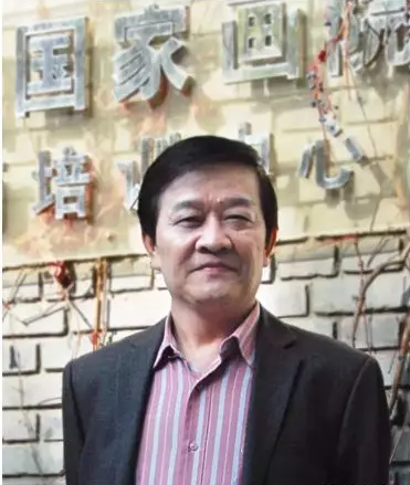 翡翠谷文化艺术中心人物速写——中国红色书画家邬江先生