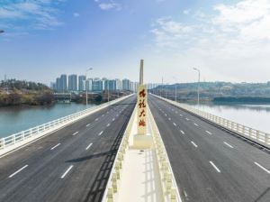 重磅！赣州首座双层景观大桥正式通车！