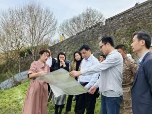 陈阳山调度水西片区项目建设时要求：保护传承好本土历史文脉