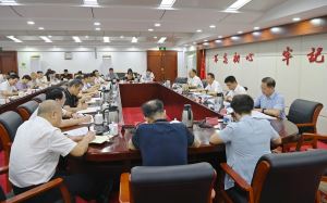 开赛在即，李克坚调度“赣超”筹备工作