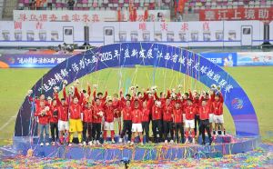 赣州队勇夺2025“赣超”冠军